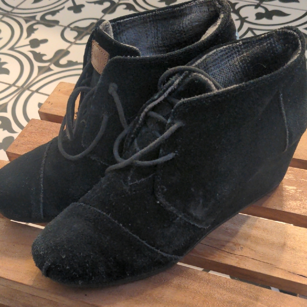 Toms Black Ankle Booties